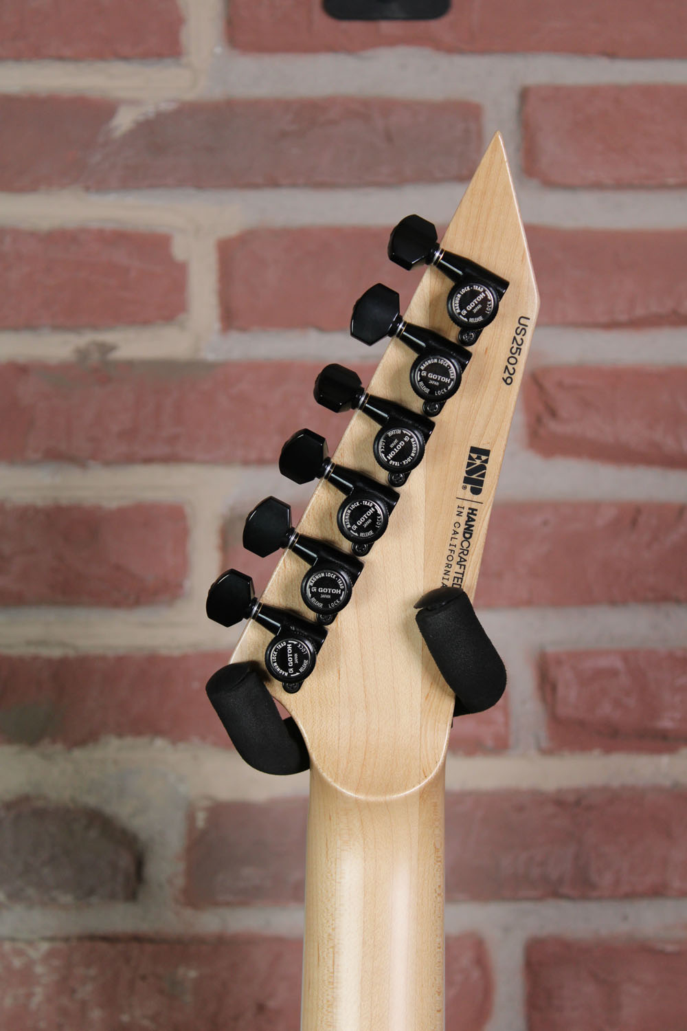 USA M-I FR-DLX EMG FM  Blood Moon